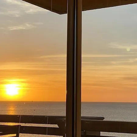 Apartment Penthouse Au Dessus De La Six-Fours-les-Plages