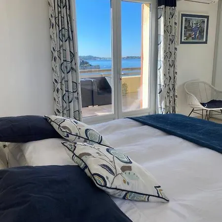 Apartment Penthouse Au Dessus De La *